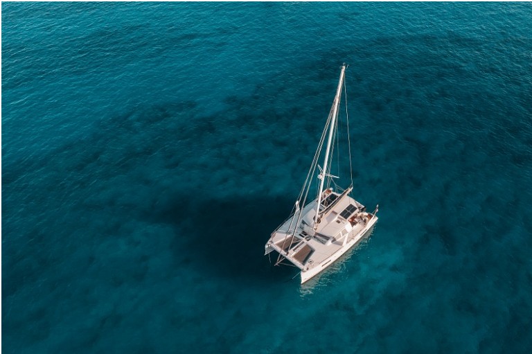 Catamaran habitable